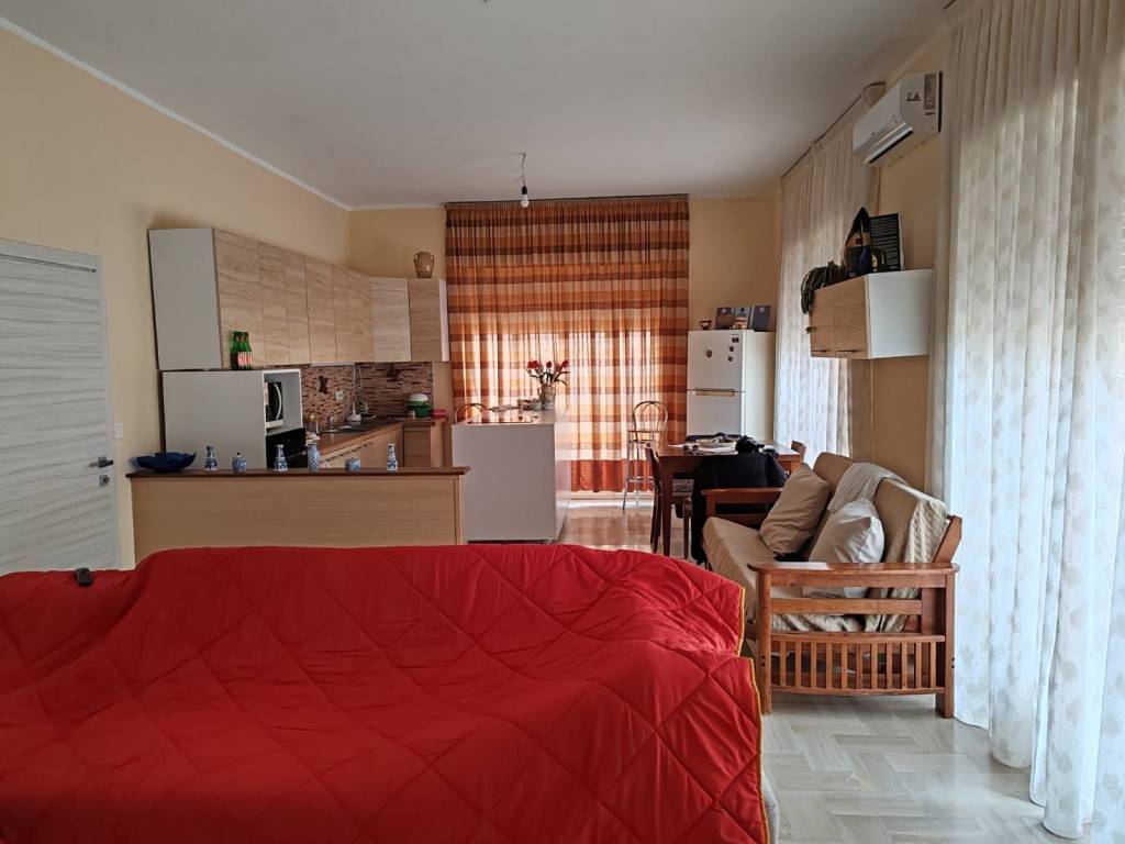 Appartamento a Lamezia terme in Via Enrico Toti - Foto 5