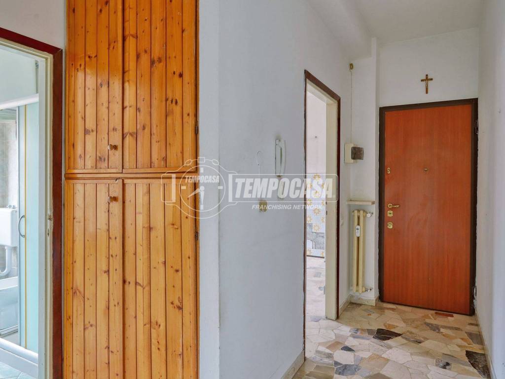 Appartamento a Induno olona in Via Vincenzo Vela - Foto 5