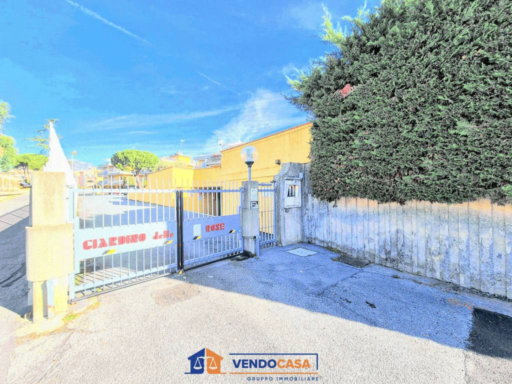 Box / garage a Loano in Via Amilcare Ponchielli - Foto 2