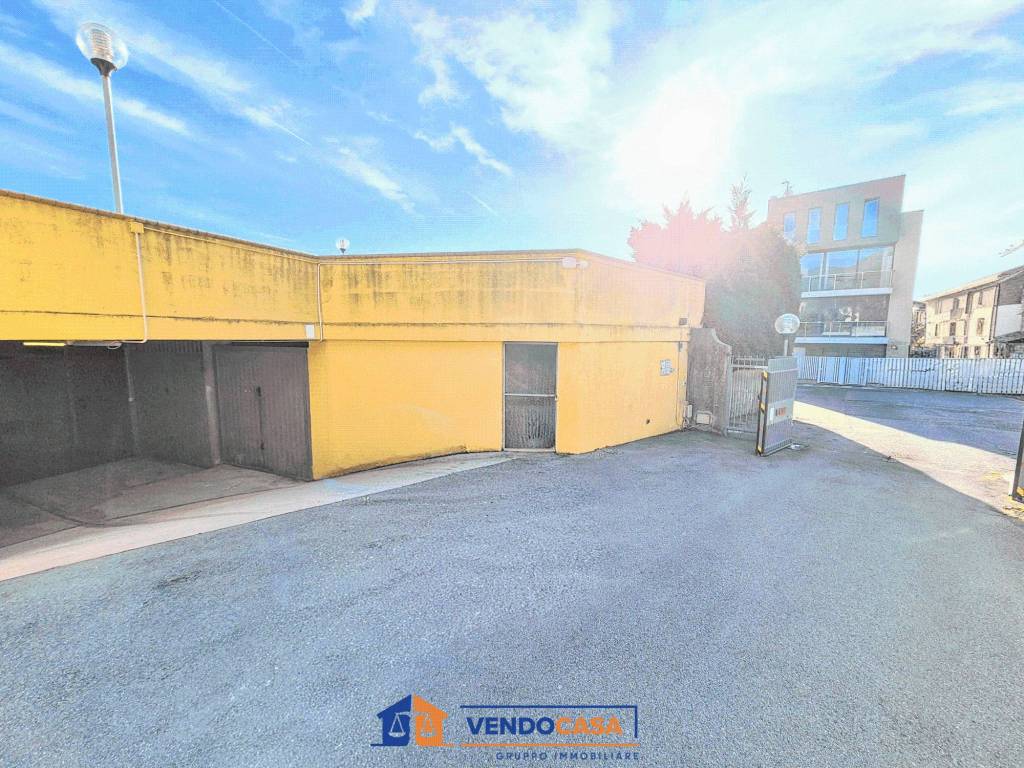 Box / garage a Loano in Via Amilcare Ponchielli - Foto 5