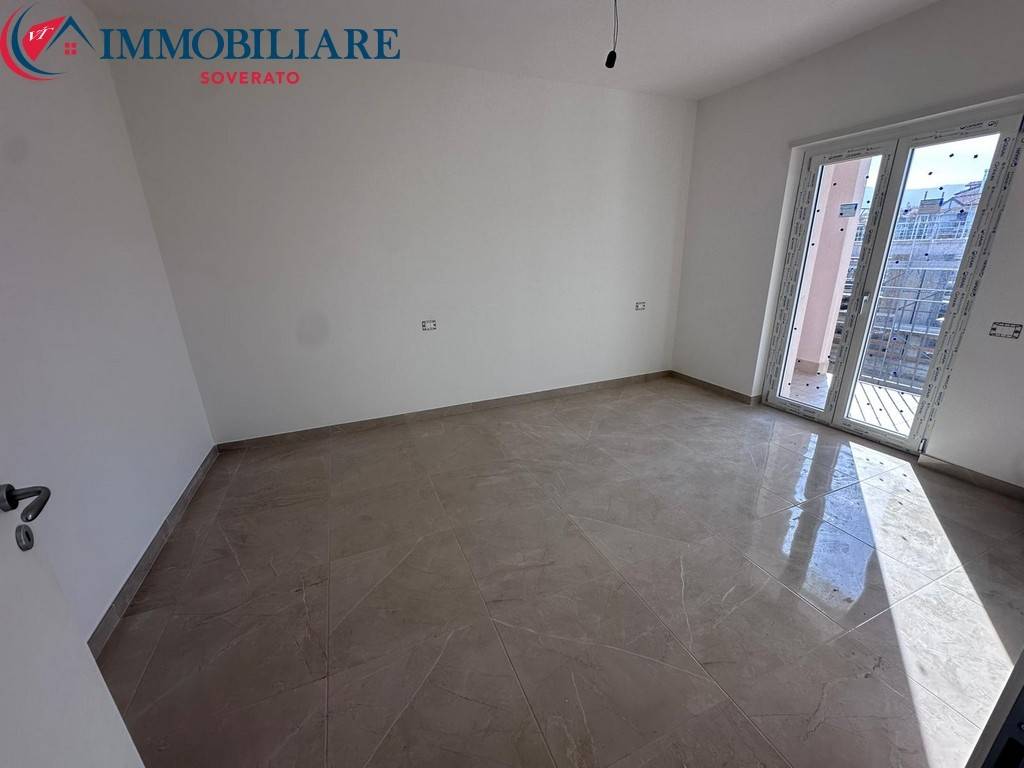 Appartamento a Soverato in Viale Pietro Mancini - Foto 5