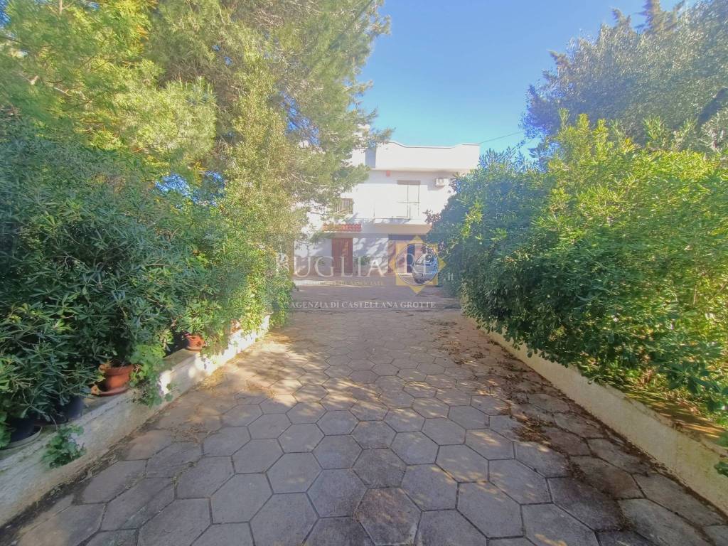 Villa a Castellana grotte in Strada Comunale Pista di Cristo - Foto 2