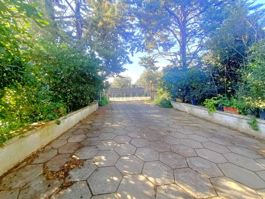 Villa a Castellana grotte in Strada Comunale Pista di Cristo - Foto 3