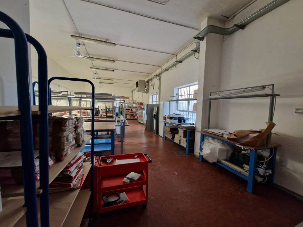 Immobile a Campi bisenzio in via monti, 1 - Foto 4