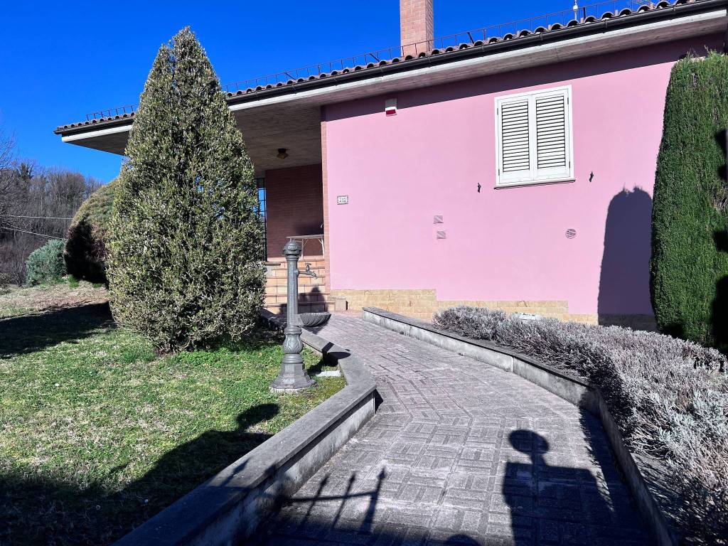 Villa a Sarnano - Foto 4