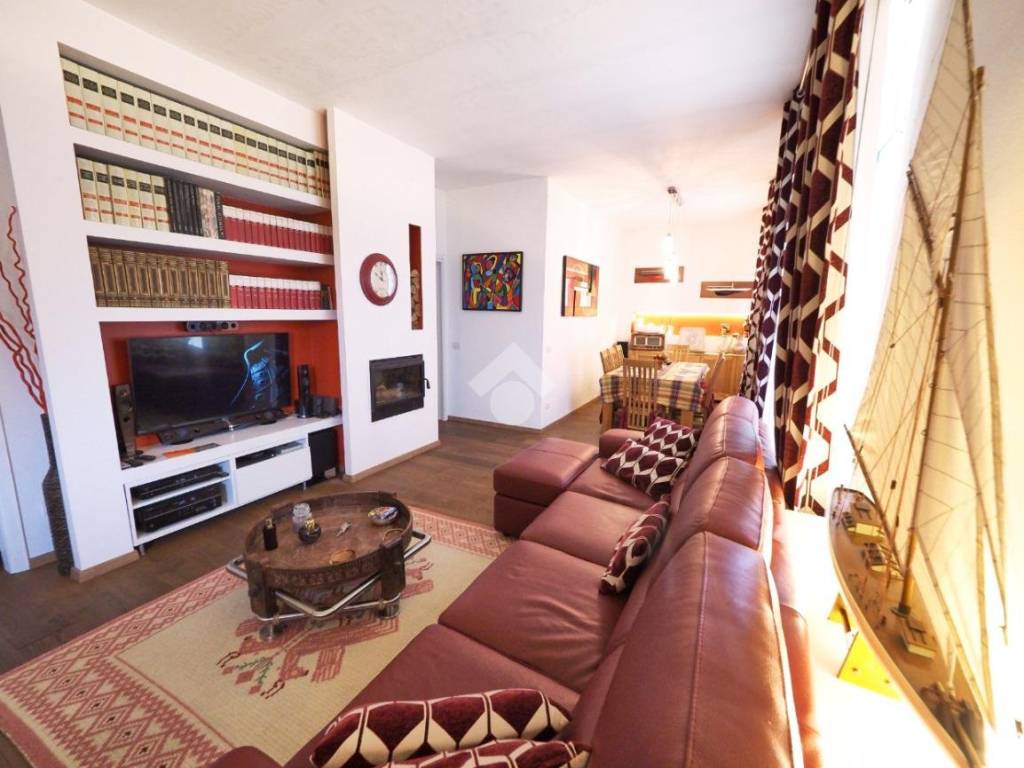 Appartamento a Gerenzano in VIA MONETA, 24 - Foto 2