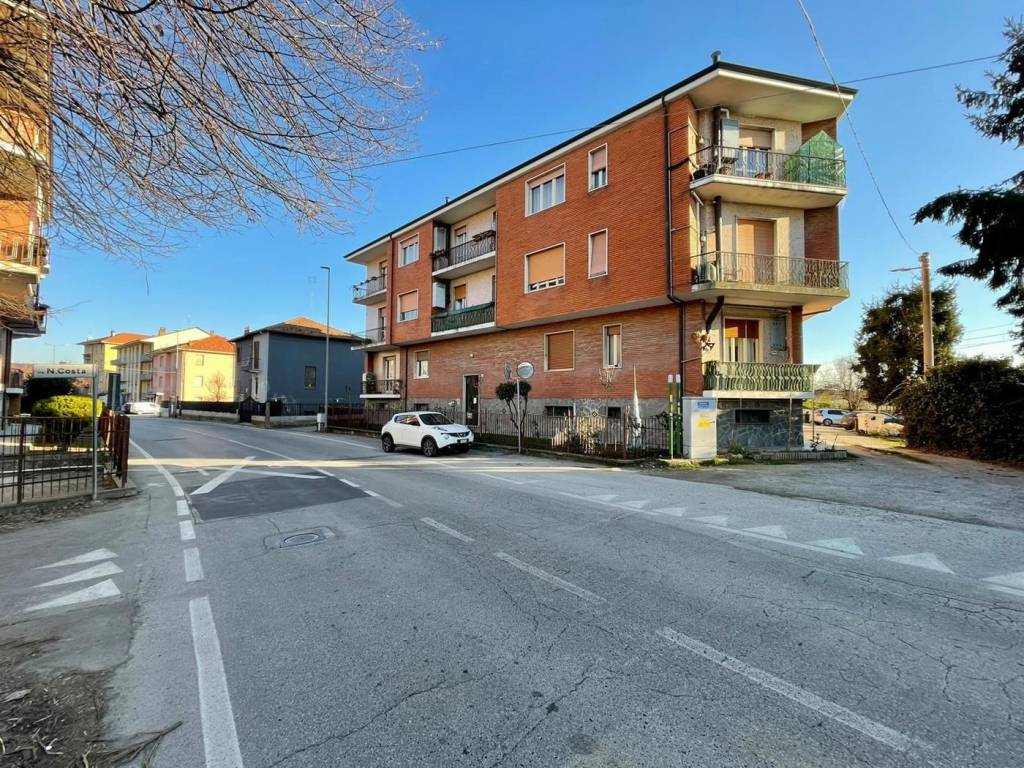 Appartamento a Bra in Viale Industria , 49 - Foto 3