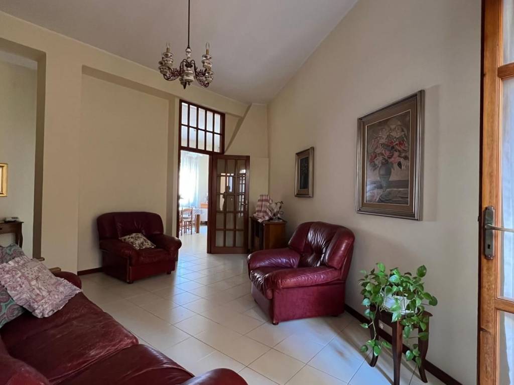 Villa a Guspini in Via Giacomo Matteotti - Foto 2