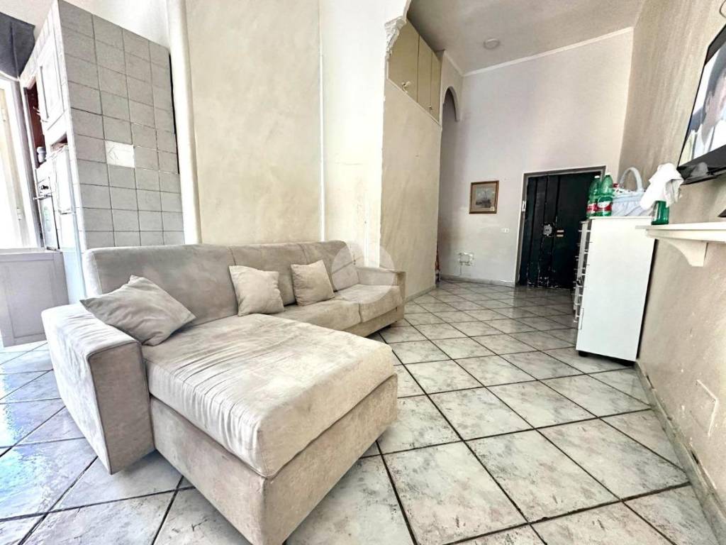 Appartamento a Napoli in P.zt Salvatore Trinchese, 8 - Foto 4