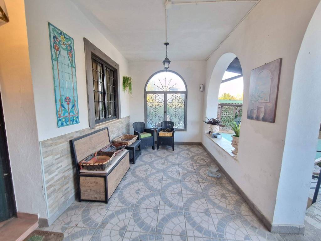 Villa a Latina in Strada Riserva degli Scudi - Foto 2