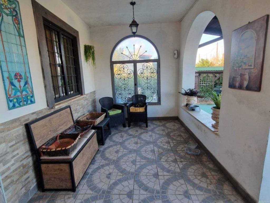 Villa a Latina in Strada Riserva degli Scudi - Foto 3