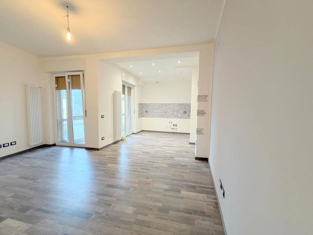 Appartamento a Verona in Via Luigi Prina, 3 - Foto 2