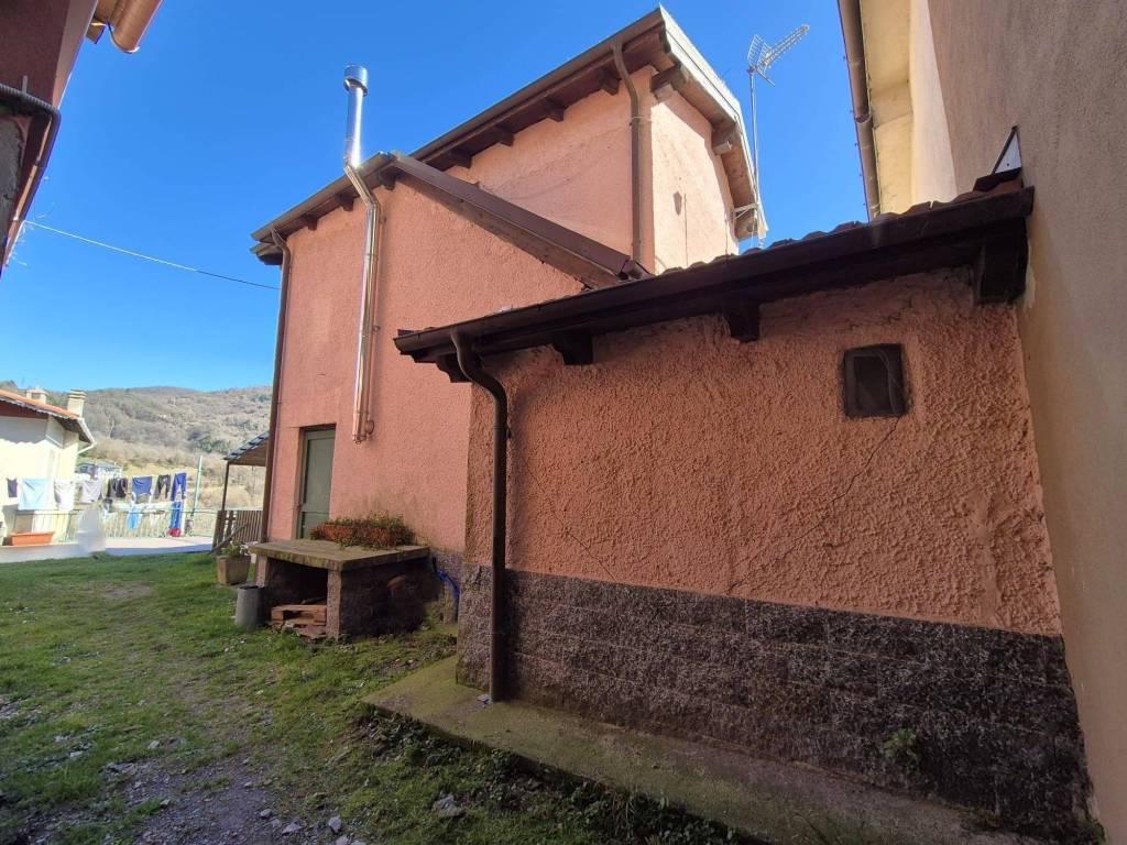 Casa indipendente a Mignanego in Via Giovanni Parodi - Foto 4