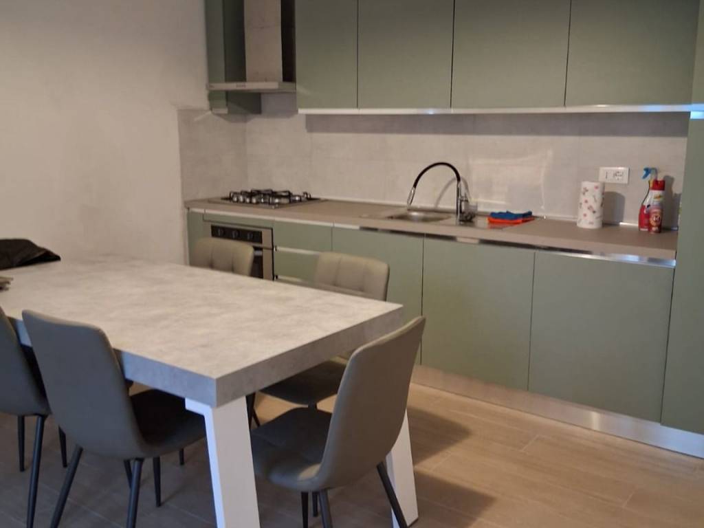 Appartamento a Carrara in Viale Galileo Galilei - Foto 2
