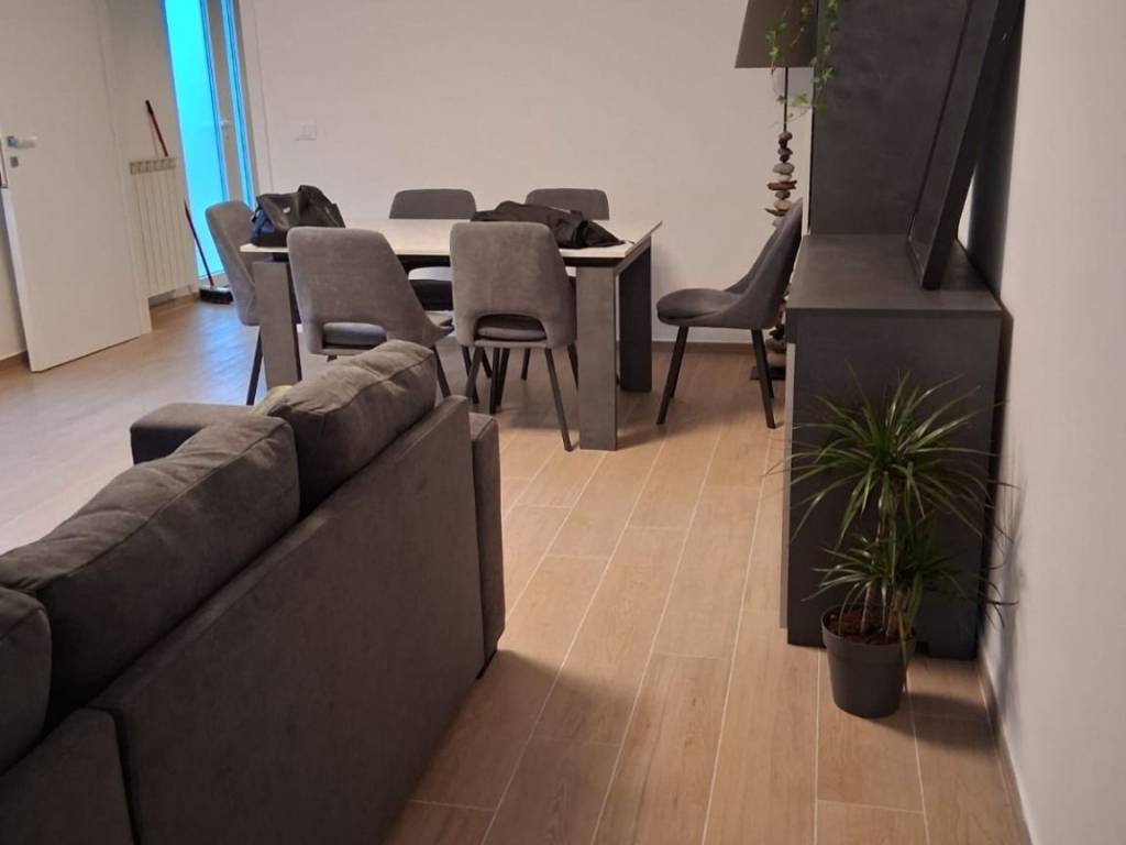 Appartamento a Carrara in Viale Galileo Galilei - Foto 4