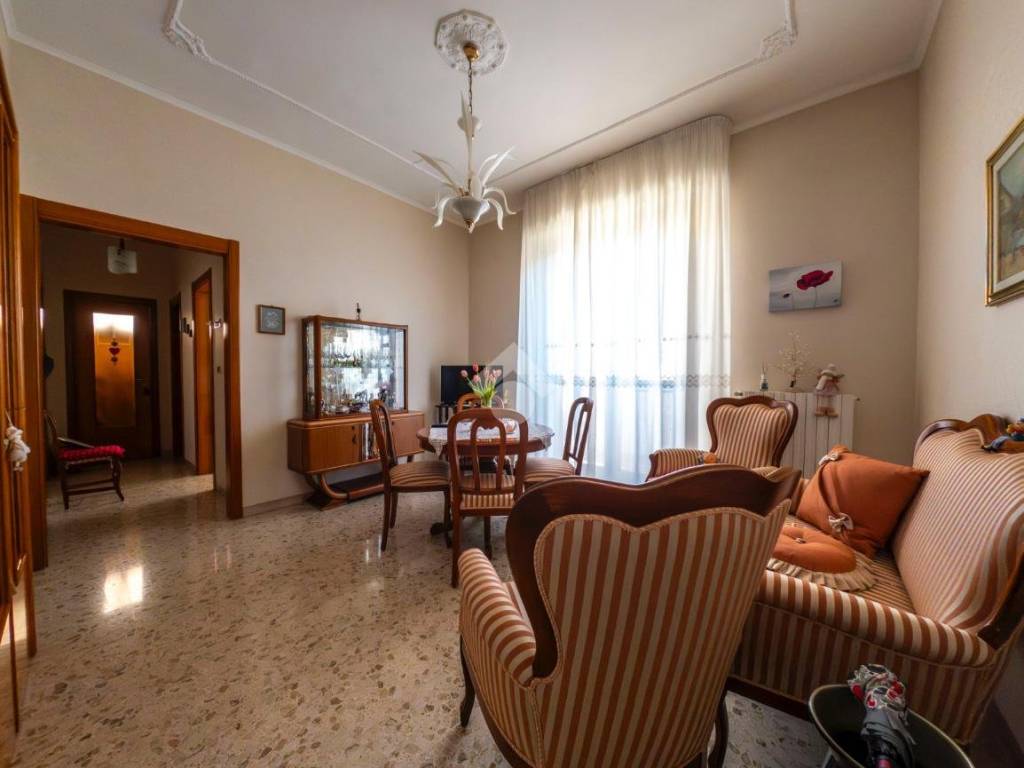 Appartamento a Manfredonia in Via della Croce, 8 - Foto 5