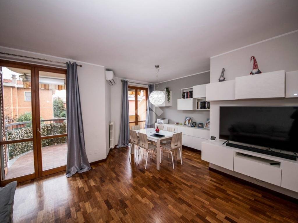 Appartamento a Cesano boscone in Via Monte Grappa, 2 - Foto 3