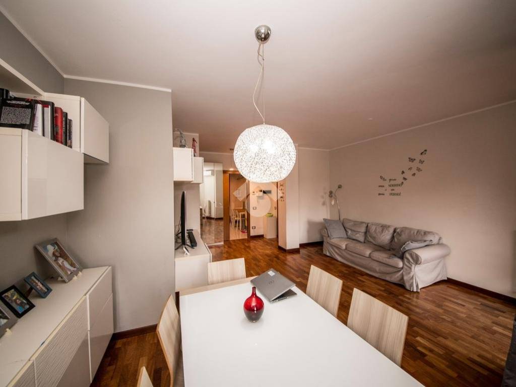 Appartamento a Cesano boscone in Via Monte Grappa, 2 - Foto 4