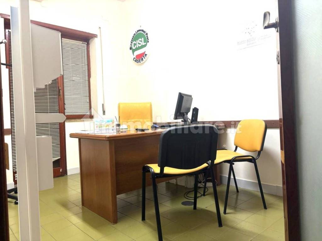 Appartamento a Caserta in Via Ferrarecce - Foto 2