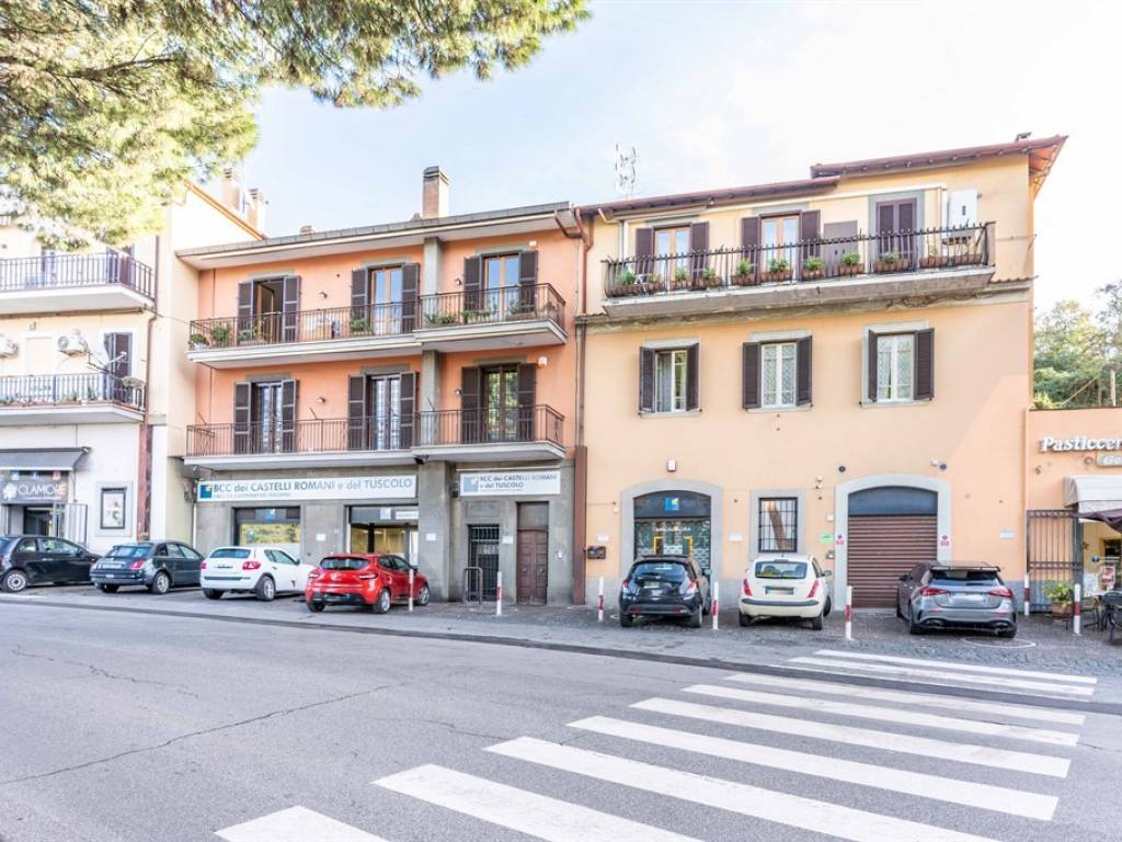 Appartamento a Monte porzio catone in Via Frascati - Foto 2
