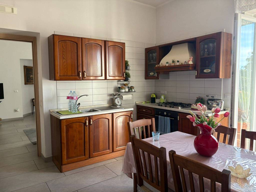 Appartamento a Casalnuovo di napoli in Via Vittorio Emanuele III, 40 - Foto 4