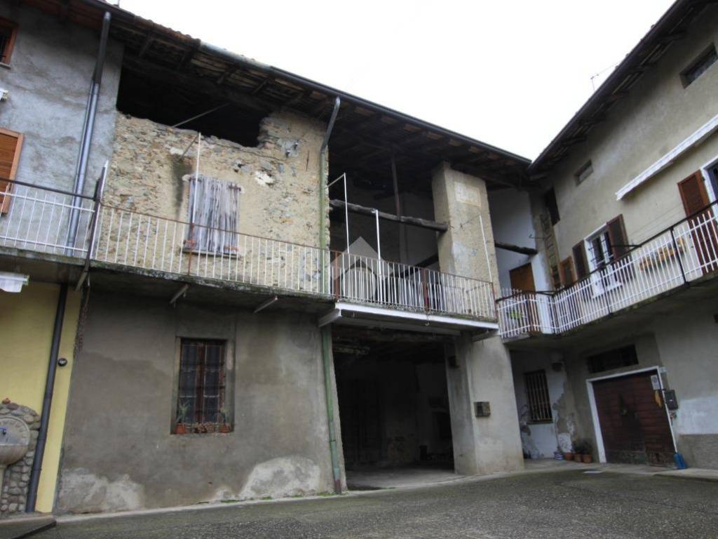 Rustico / casale a Bulciago in Via Sant'Agostino, 28 - Foto 4