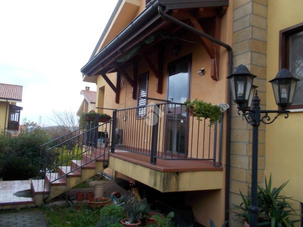 Villa a Castrolibero in Via Motta, 70 - Foto 4