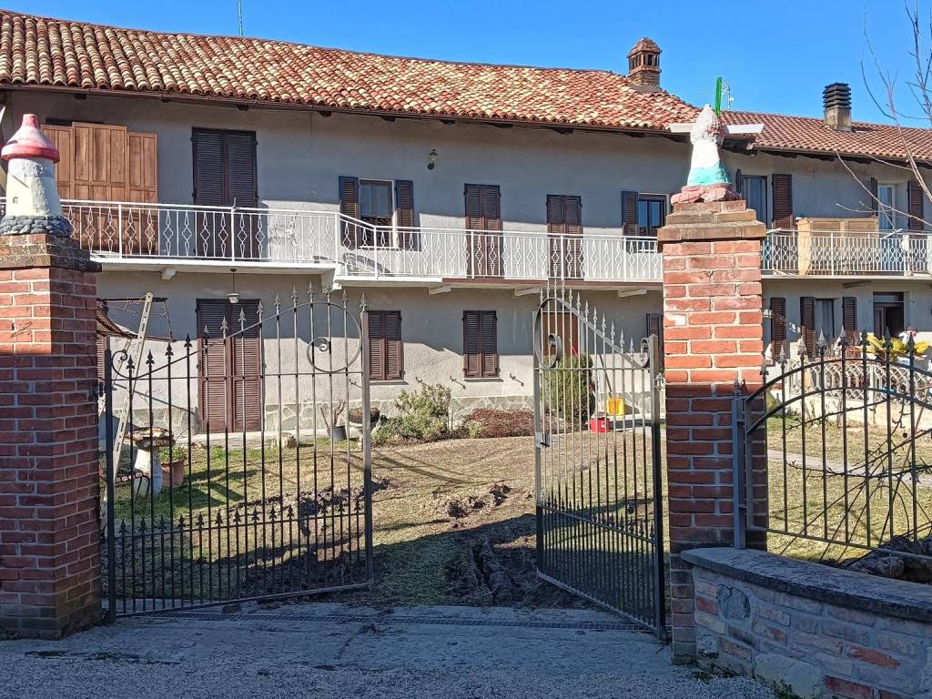 Rustico / casale a Montiglio monferrato in Via Padre Carpignano - Foto 2