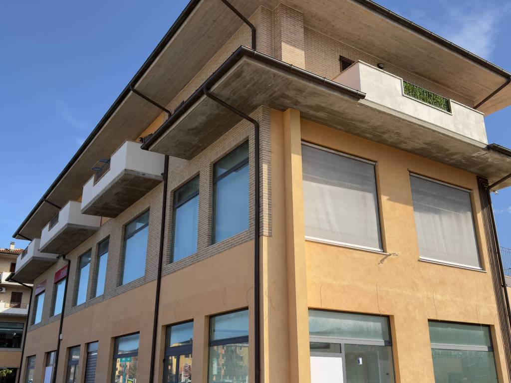 Immobile a Fabriano in VIA BRODOLINI - Foto 5