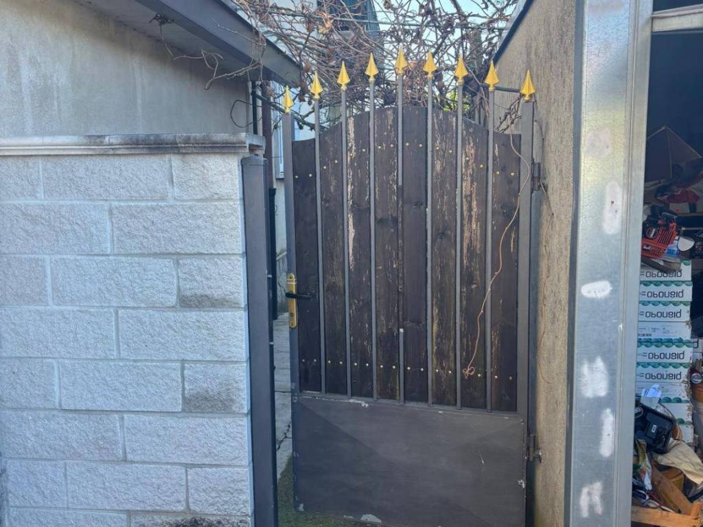 Appartamento a Giussano in Via Giacomo Puccini, 6 - Foto 2