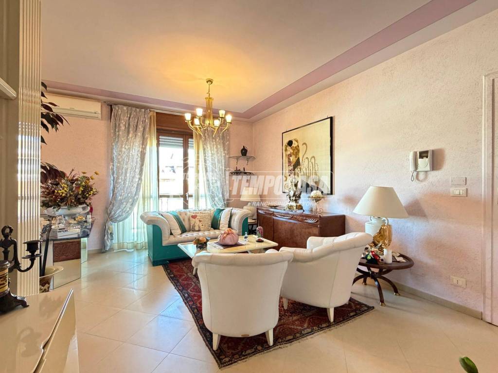 Appartamento a Nichelino in Via Belfiore - Foto 2