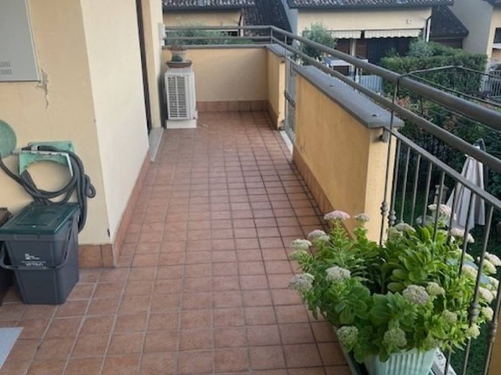Appartamento a Parabiago in VIA RESEGONE, 68 - Foto 4