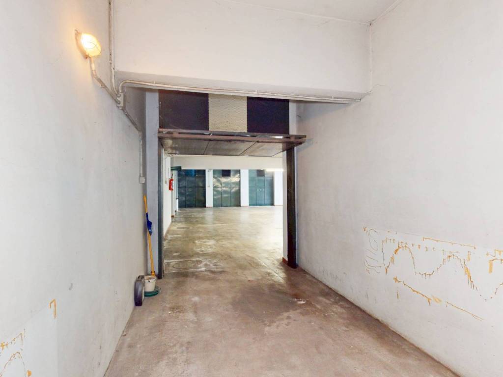 Box / garage a Torino in Via Oddino Morgari, 28 - Foto 3