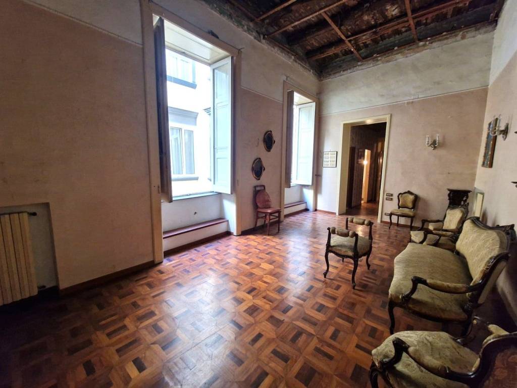 Appartamento a Napoli in Via Chiaia, 209 - Foto 3