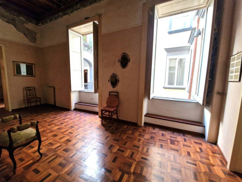 Appartamento a Napoli in Via Chiaia, 209 - Foto 5