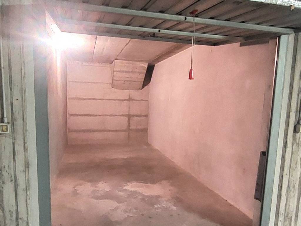 Box / garage a Alba in Viale Vico - Foto 3