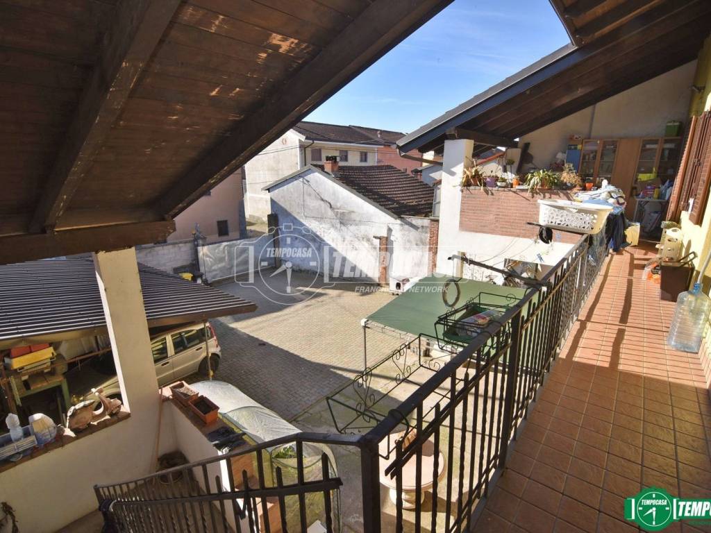 Casa indipendente a Bosconero in Via TRENTO 85 - Foto 4