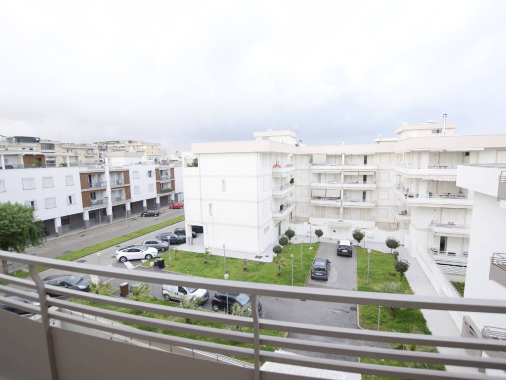 Appartamento a Casoria in Via Castagna Traversa 1 - Foto 2