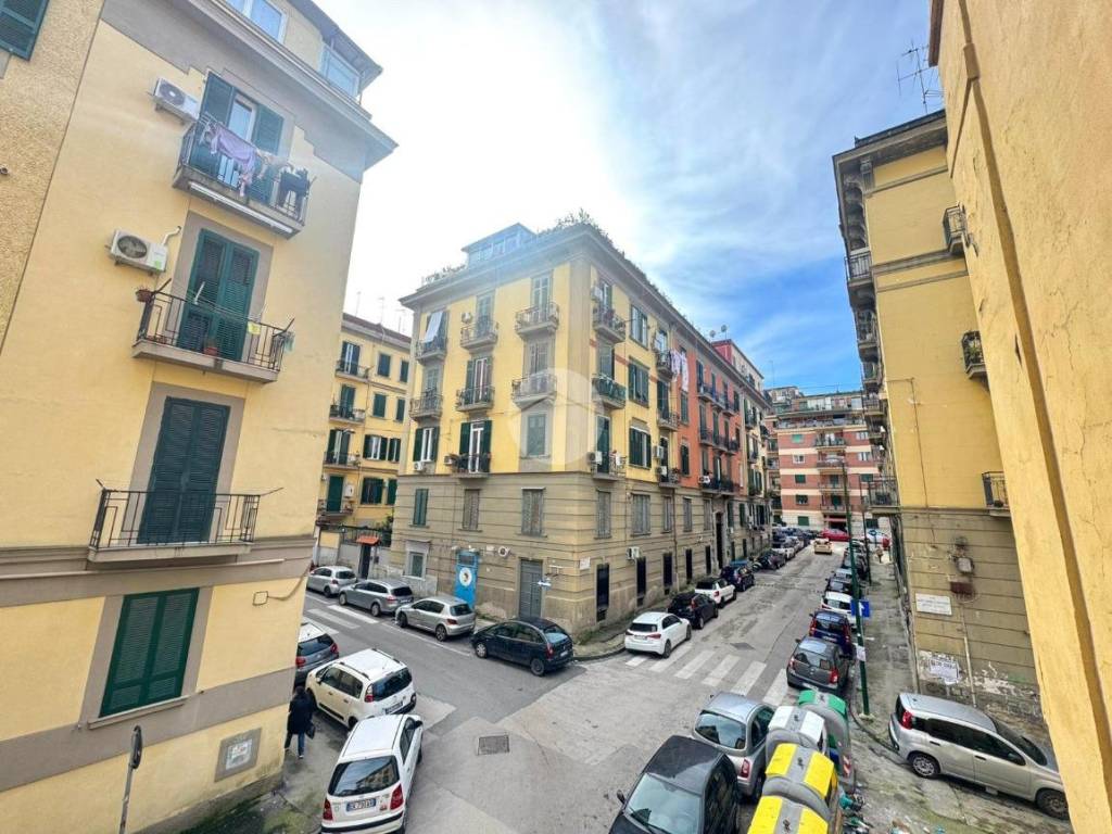 Appartamento a Napoli in Via Benedetto de Falco - Foto 2
