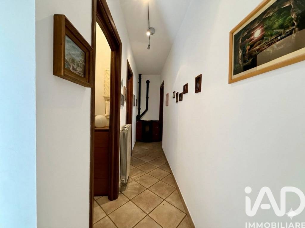 Appartamento a Aurigo in Via PIAZZETTA, 3 - Foto 3