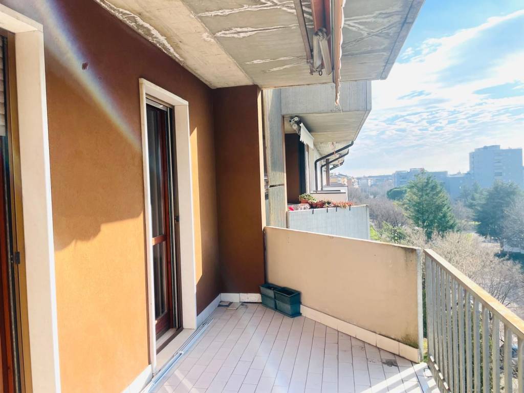 Appartamento a Verona in Via Augusto Caperle, 60 - Foto 3