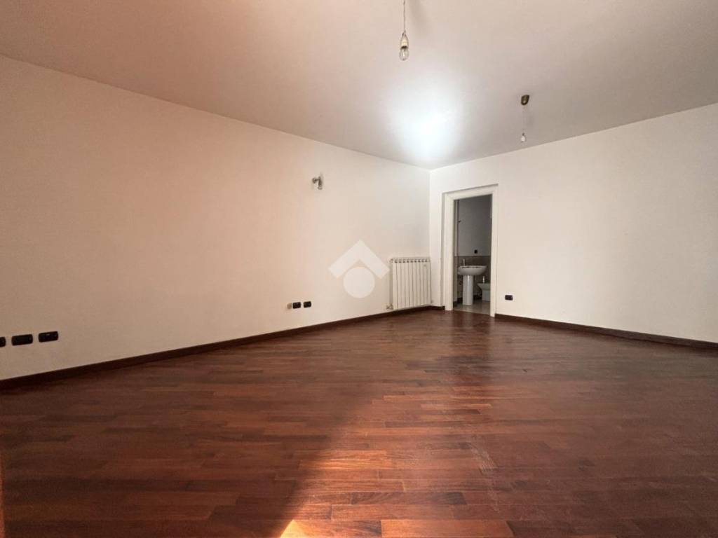 Appartamento a Terni in Via Corona - Foto 3