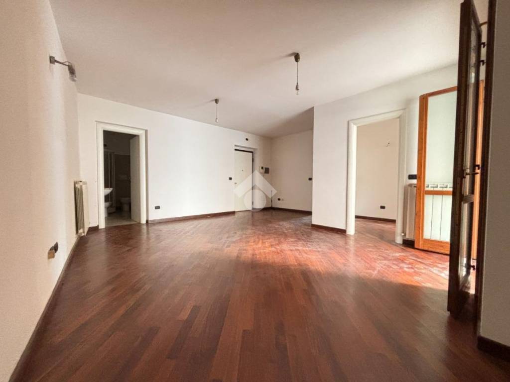 Appartamento a Terni in Via Corona - Foto 5