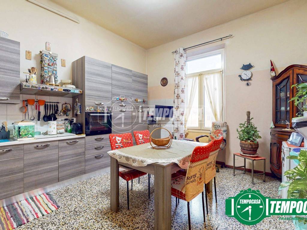 Appartamento a Novi ligure in Via dei Mille 83 - Foto 4