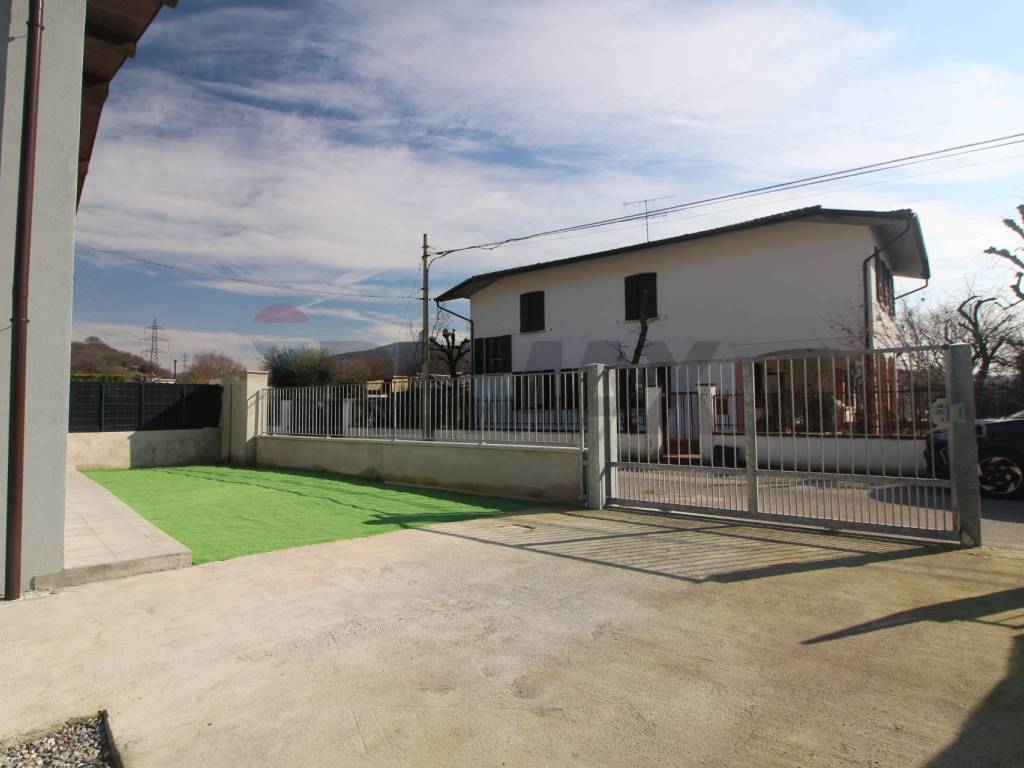 Casa indipendente a Botticino in Via cesare beccaria, 5 - Foto 2