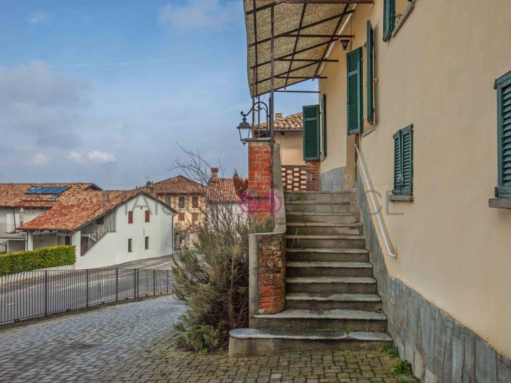 Rustico / casale a Monforte d'alba in Località Perno, 9 - Foto 3