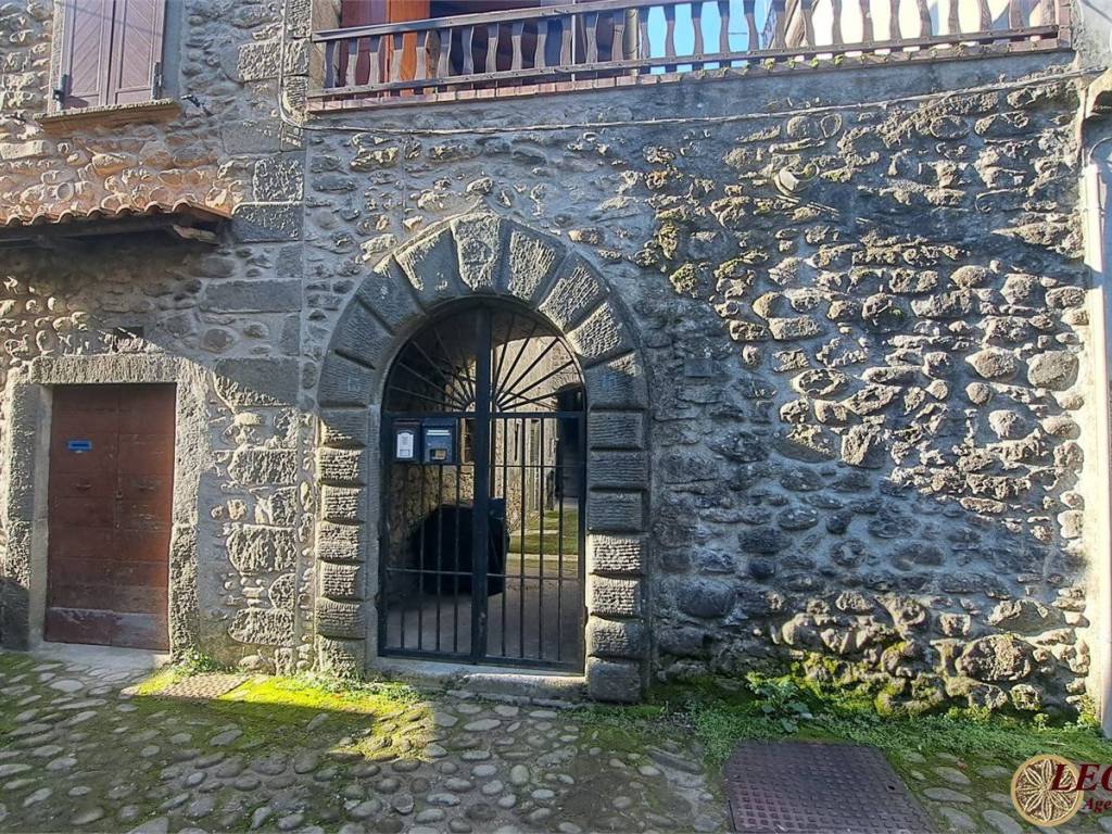 Rustico / casale a Villafranca in lunigiana in via ariberti 15 - Foto 3