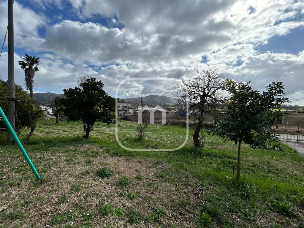 Villa a Artena in Via Colubro, 86 - Foto 2