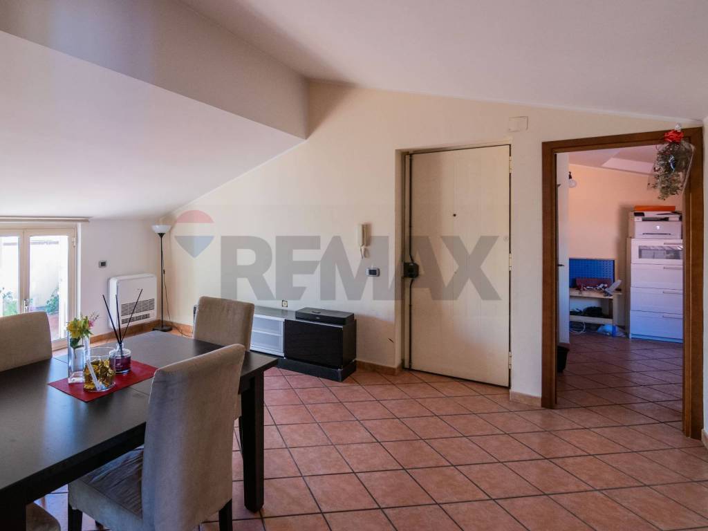 Appartamento a Mascalucia in Via Pulei - Foto 5