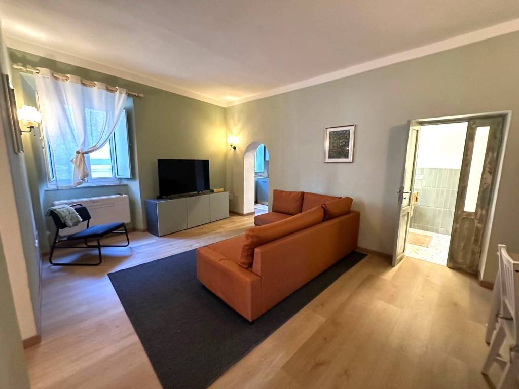 Appartamento a Orbetello in Via Roma - Foto 2